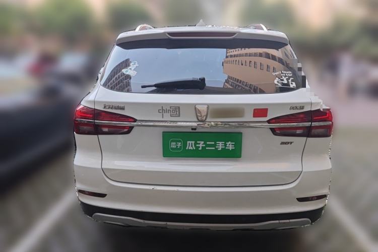 Used Roewe RX5 2016 20T Two-Wheel Drive Automatic Flagship Edition Rear