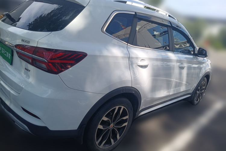 Used Roewe RX5 2016 20T Two-Wheel Drive Manual Transmission Internet Smart Edition Rear Right 45 Deg