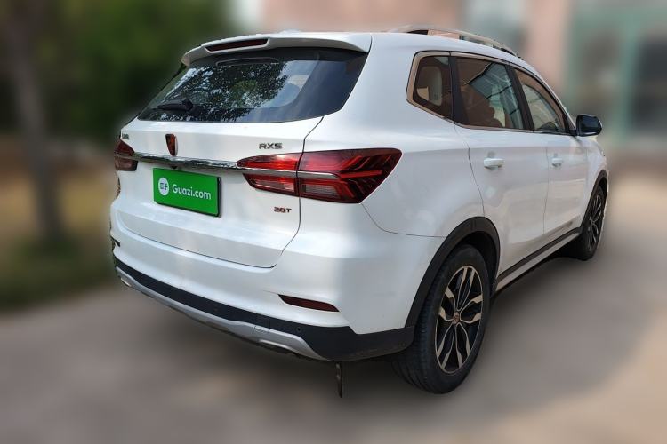 Used Roewe RX5 2016 20T Two-Wheel Drive Manual Transmission Internet Smart Edition Rear Right 45 Deg