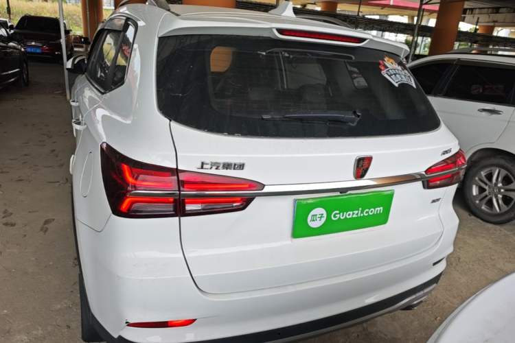 Used Roewe RX5 2016 30T Two-Wheel Drive Automatic Internet Smart Edition Rear