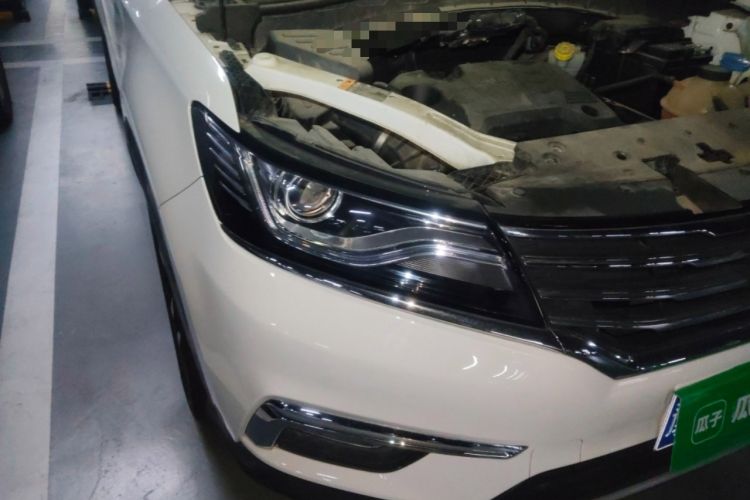 Used Roewe RX5 2016 20T Two-Wheel Drive Automatic Internet Smart Edition Right Front Headlight