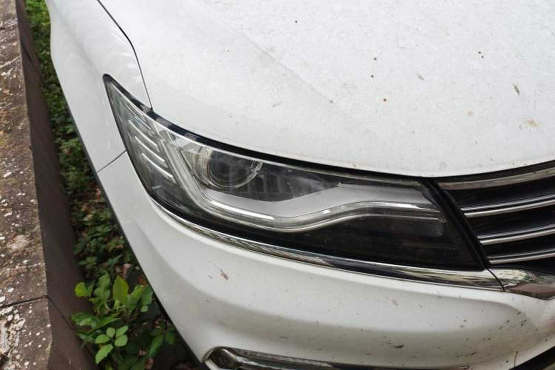 Used Roewe RX5 2016 30T Two-Wheel Drive Automatic Internet Smart Edition Right Front Headlight