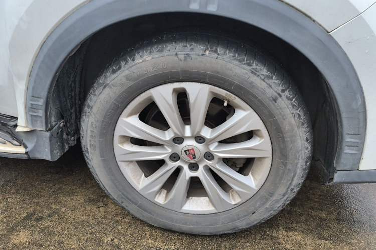 Used Roewe RX5 2016 20T Two-Wheel Drive Manual Flagship Edition Right Front Wheel Hub