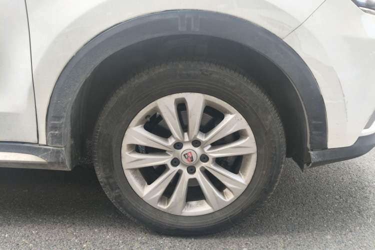 Used Roewe RX5 2016 20T Two-Wheel Drive Automatic Flagship Edition Right Front Wheel Hub