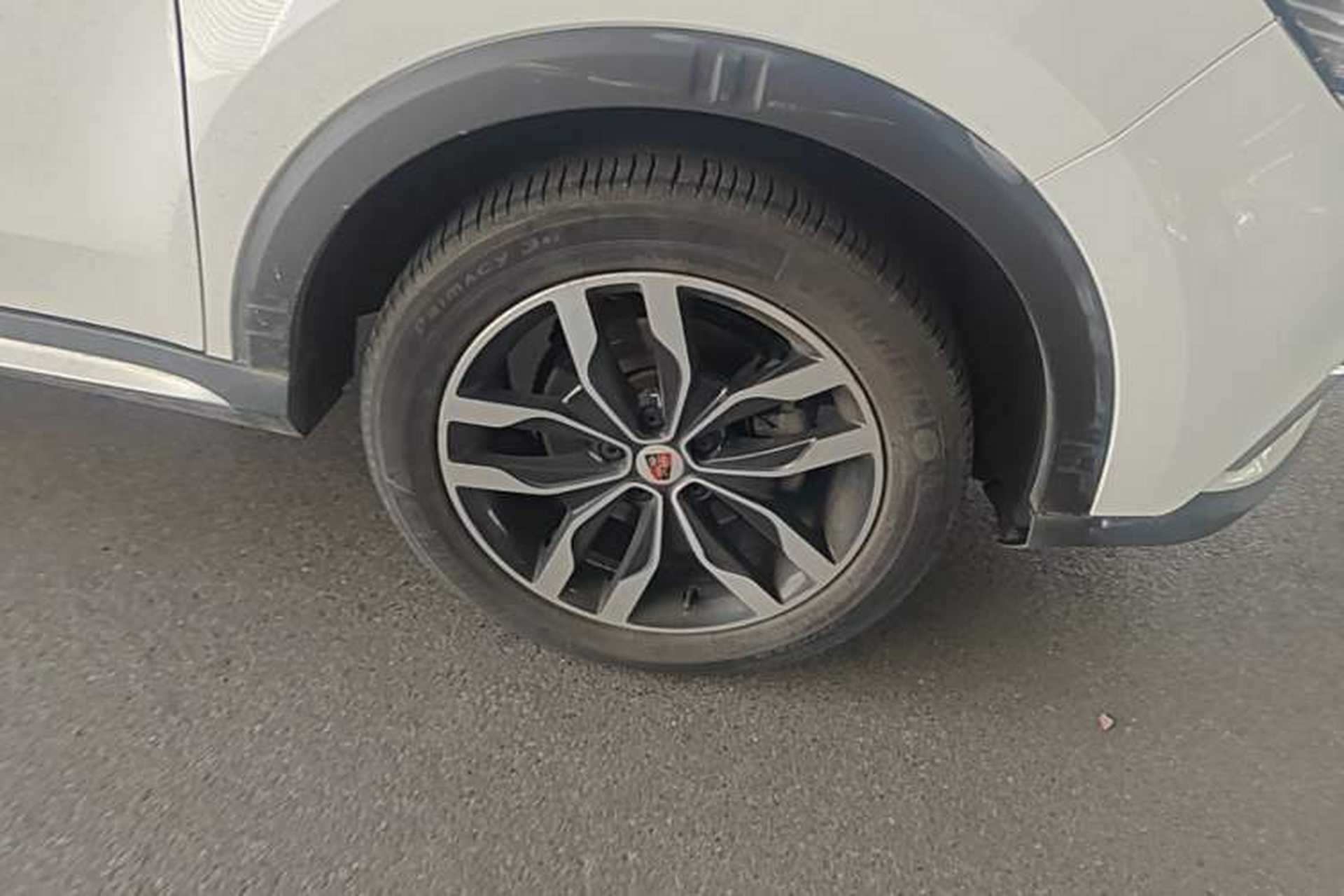 Used Roewe RX5 2016 20T Two-Wheel Drive Automatic Internet Smart Edition Right Front Wheel Hub