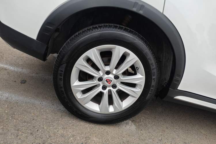 Used Roewe RX5 2016 20T Two-Wheel Drive Automatic Flagship Edition Right Rear Wheel Hub