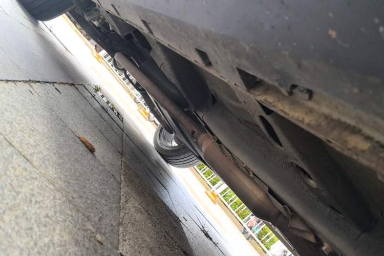 Used Roewe RX5 2016 20T Two-Wheel Drive Automatic Internet Smart Edition Right Side Sill