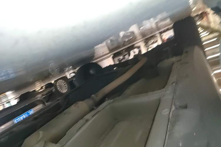 Used Roewe RX5 2016 20T Two-Wheel Drive Automatic Internet Smart Edition Right Side Sill