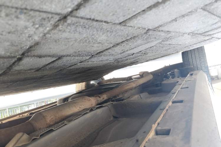 Used Roewe RX5 2016 20T Two-Wheel Drive Automatic Internet Smart Edition Right Side Sill