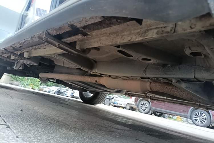 Used Roewe RX5 2016 20T Two-Wheel Drive Automatic Internet Smart Edition Right Side Sill