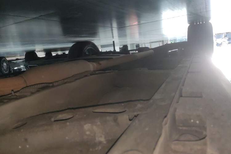 Used Roewe RX5 2016 20T Two-Wheel Drive Automatic Internet Smart Edition Right Side Sill