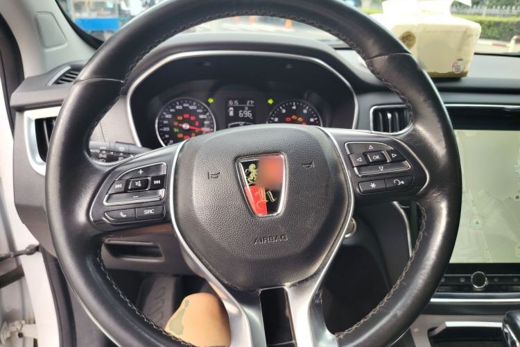Used Roewe RX5 2016 20T Two-Wheel Drive Automatic Internet Smart Edition Steering Wheel
