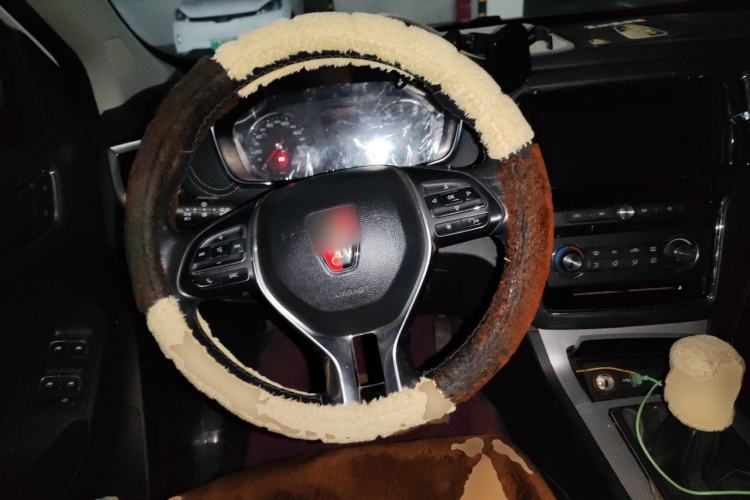 Used Roewe RX5 2016 20T Two-Wheel Drive Manual Flagship Edition Steering Wheel