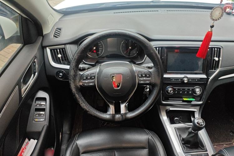 Used Roewe RX5 2016 20T Two-Wheel Drive Manual Flagship Edition Steering Wheel