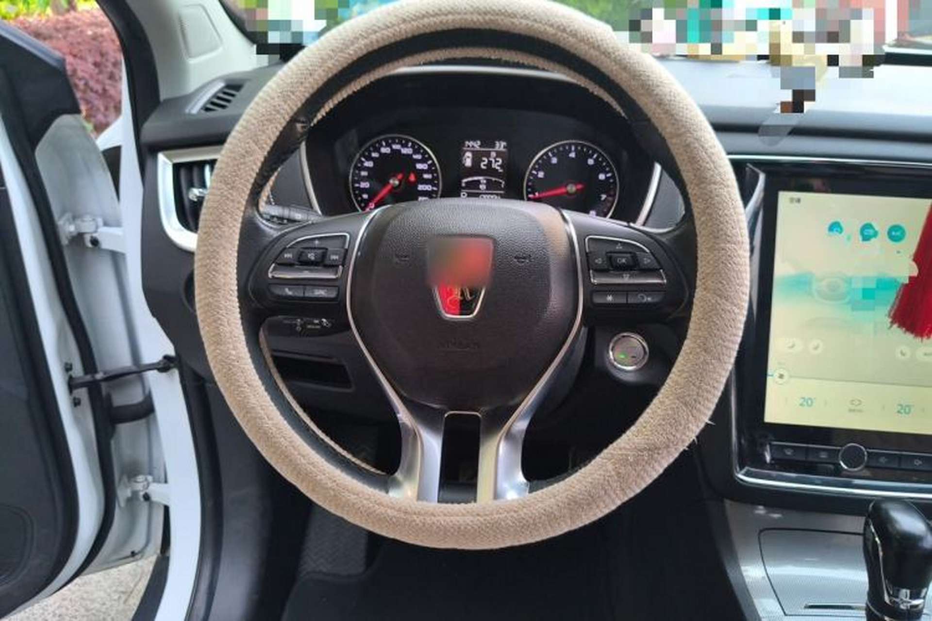 Used Roewe RX5 2016 20T Two-Wheel Drive Automatic Internet Smart Edition Steering Wheel