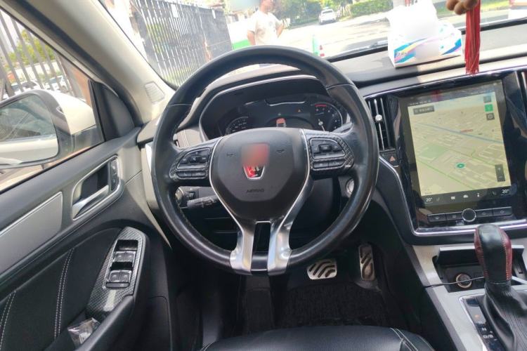 Used Roewe RX5 2016 30T Two-Wheel Drive Automatic Internet Smart Edition Steering Wheel