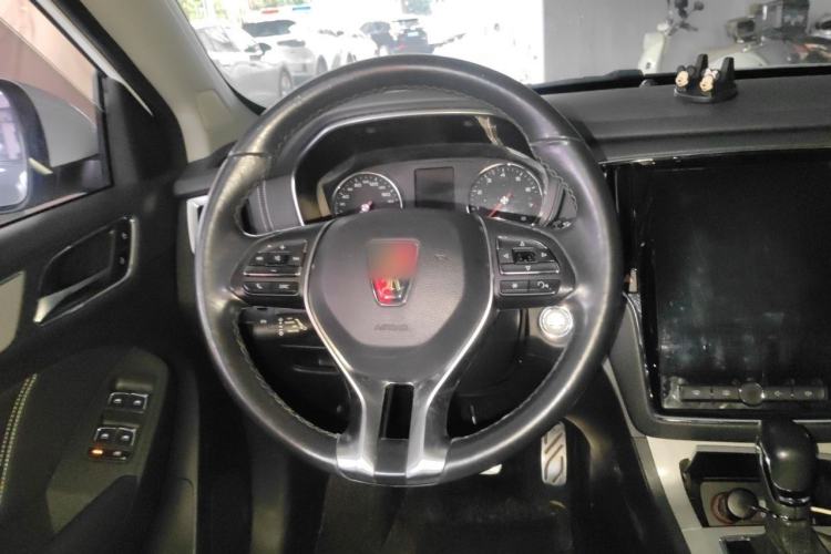 Used Roewe RX5 2016 20T Two-Wheel Drive Automatic Internet Smart Edition Steering Wheel