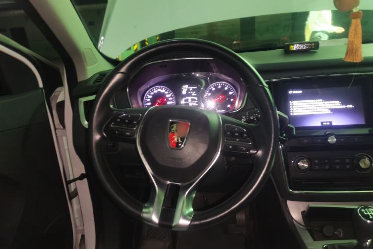 Used Roewe RX5 2016 20T Two-Wheel Drive Manual Flagship Edition Steering Wheel