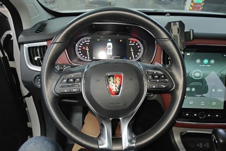 Used Roewe RX5 2016 30T Four-Wheel Drive Automatic Internet Smart Luxury Edition Steering Wheel