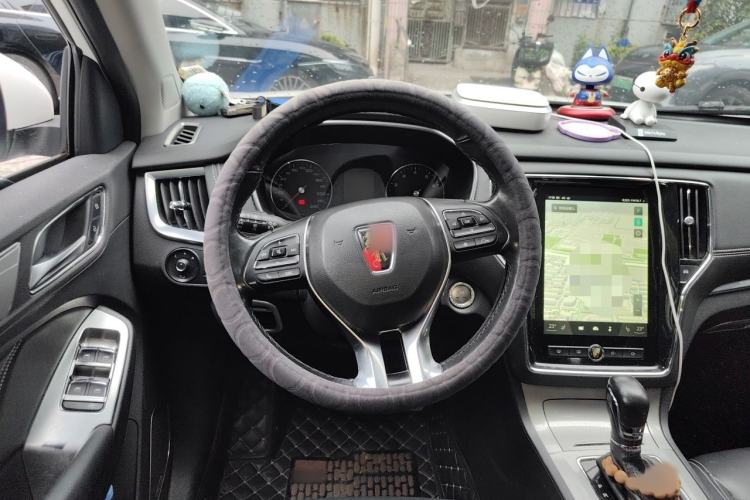 Used Roewe RX5 2016 20T Two-Wheel Drive Automatic Internet Smart Edition Steering Wheel