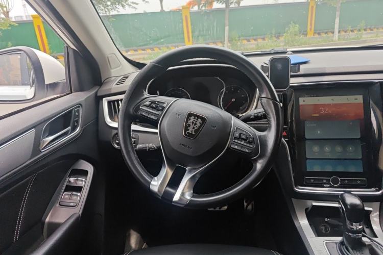 Used Roewe RX5 2016 20T Two-Wheel Drive Automatic Internet Smart Edition Steering Wheel
