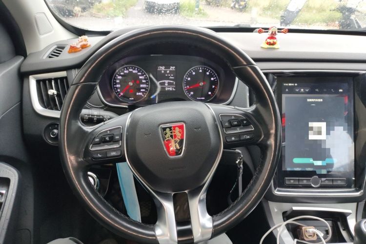 Used Roewe RX5 2016 20T Two-Wheel Drive Manual Transmission Internet Smart Edition Steering Wheel