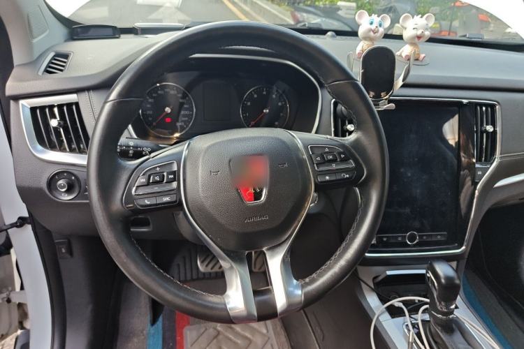 Used Roewe RX5 2016 20T Two-Wheel Drive Automatic Internet Smart Edition Steering Wheel