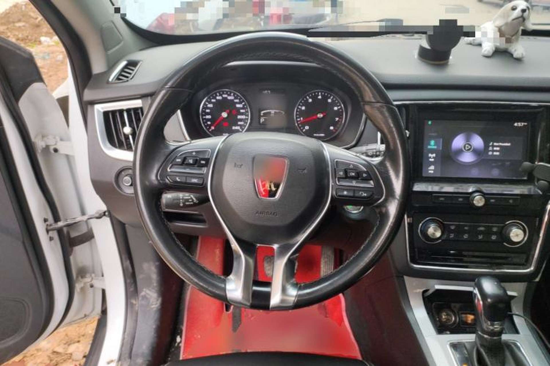 Used Roewe RX5 2016 20T Two-Wheel Drive Automatic Flagship Edition Steering Wheel