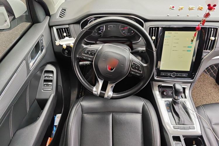 Used Roewe RX5 2016 20T Two-Wheel Drive Automatic Internet Smart Edition Steering Wheel