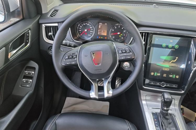 Used Roewe RX5 2016 20T Two-Wheel Drive Automatic Internet Smart Edition Steering Wheel