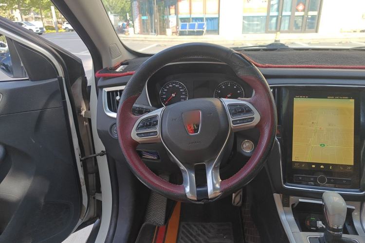 Used Roewe RX5 2016 20T Two-Wheel Drive Automatic Internet Smart Edition Steering Wheel