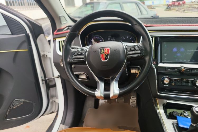 Used Roewe RX5 2016 20T Two-Wheel Drive Manual Flagship Edition Steering Wheel