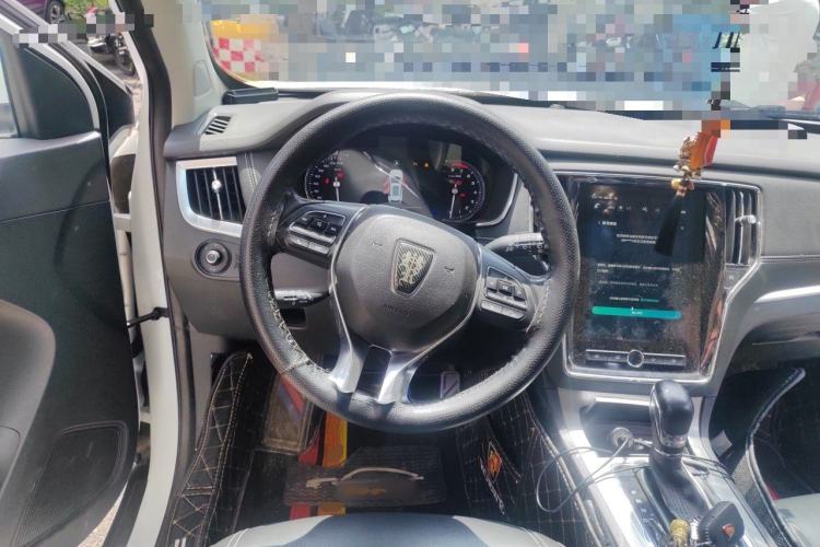 Used Roewe RX5 2016 30T Two-Wheel Drive Automatic Internet Smart Edition Steering Wheel