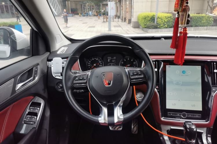 Used Roewe RX5 2016 20T Two-Wheel Drive Automatic Internet Smart Edition Steering Wheel