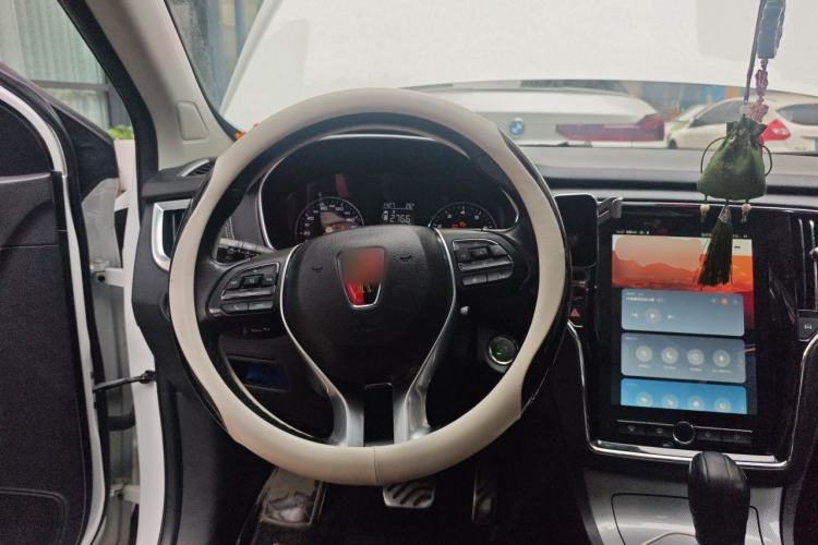 Used Roewe RX5 2016 20T Two-Wheel Drive Automatic Internet Smart Edition Steering Wheel