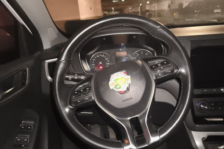 Used Roewe RX5 2016 20T Two-Wheel Drive Manual Flagship Edition Steering Wheel