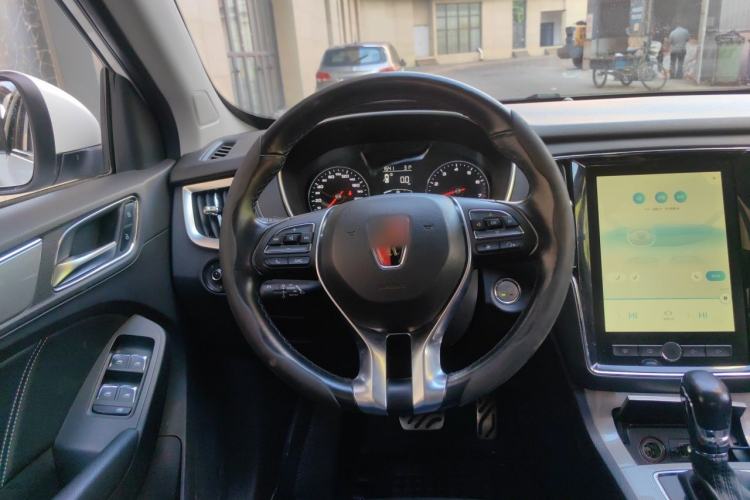 Used Roewe RX5 2016 20T Two-Wheel Drive Automatic Internet Smart Edition Steering Wheel