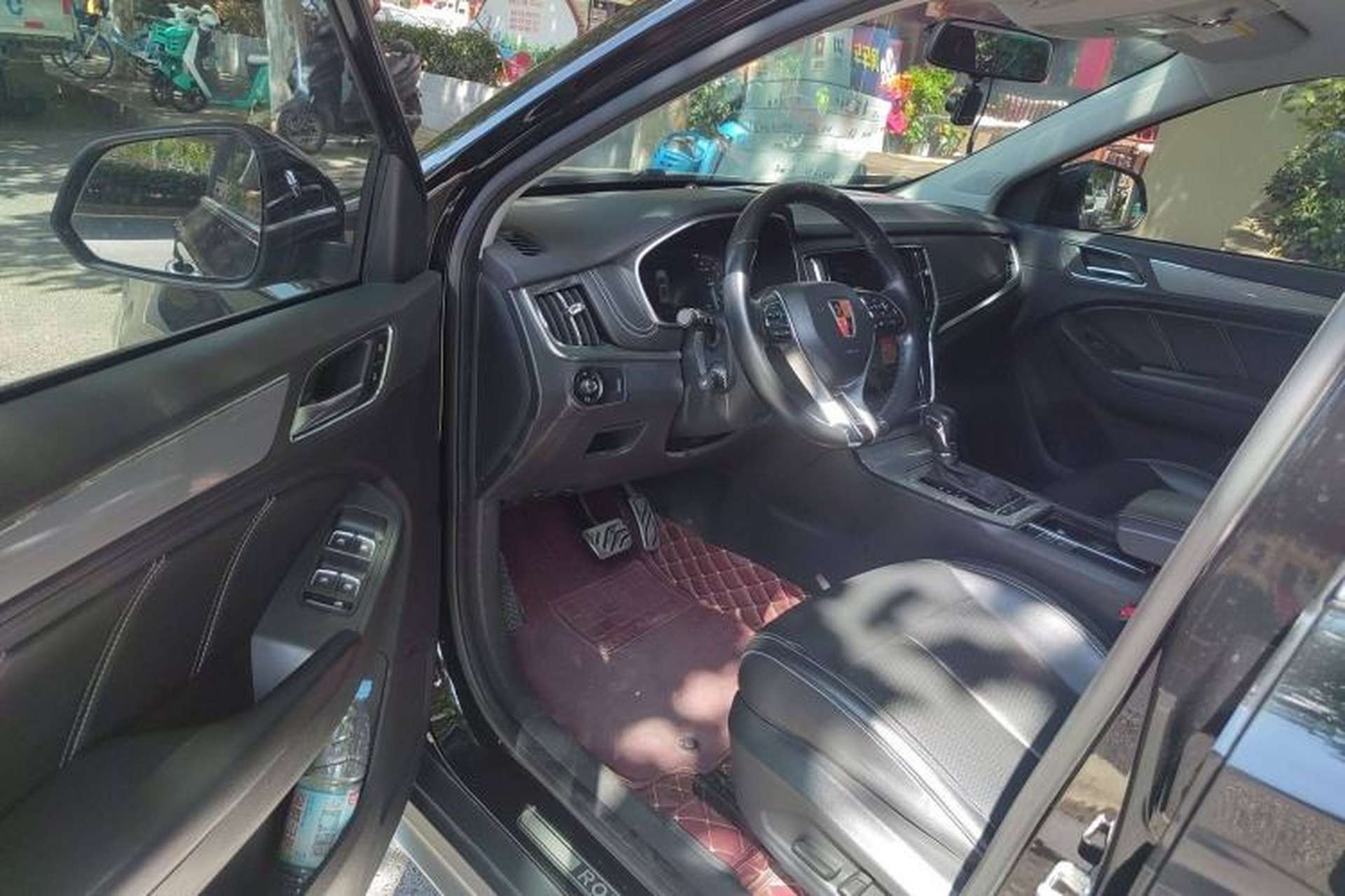 Used Roewe RX5 2017 20T Two-Wheel Drive Automatic Internet Elite Edition Driver Seat