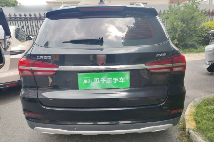 Used Roewe RX5 2017 20T Two-Wheel Drive Automatic Internet Elite Edition Rear