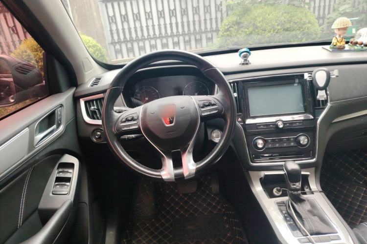 Used Roewe RX5 2017 20T Two-Wheel Drive Automatic Internet Elite Edition Steering Wheel