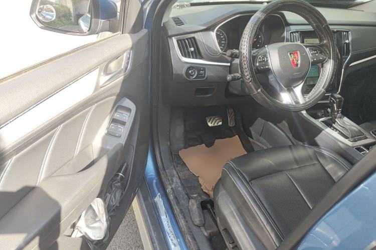 Used Roewe RX5 2017 20T Two-Wheel Drive Automatic Internet Elite Edition Driver Seat