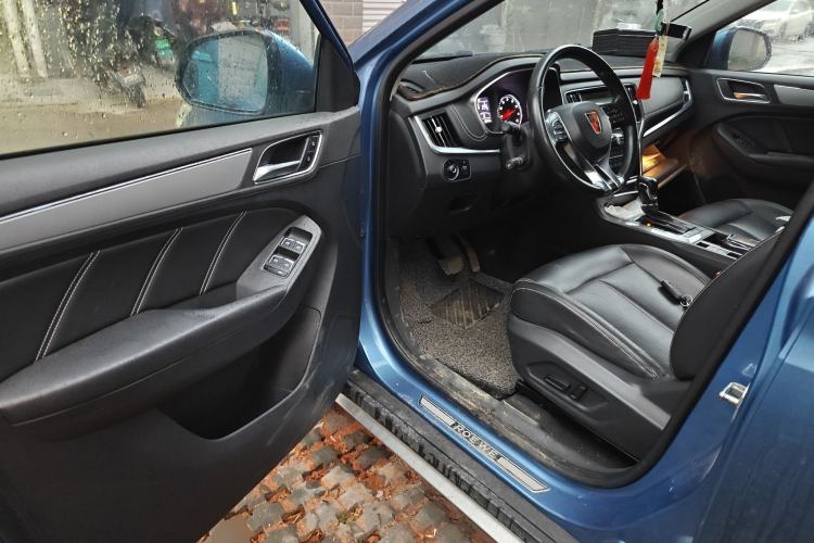 Used Roewe RX5 2017 20T Two-Wheel Drive Automatic Internet Elite Edition Driver Seat