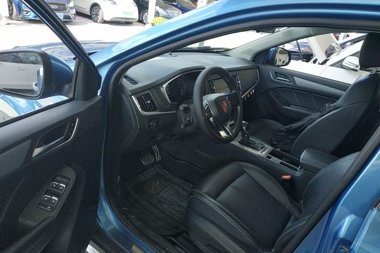 Used Roewe RX5 2017 20T Two-Wheel Drive Automatic Internet Elite Edition Left Front Seat