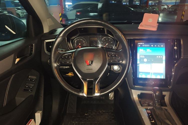 Used Roewe RX5 2017 20T Two-Wheel Drive Automatic Internet Elite Edition Steering Wheel