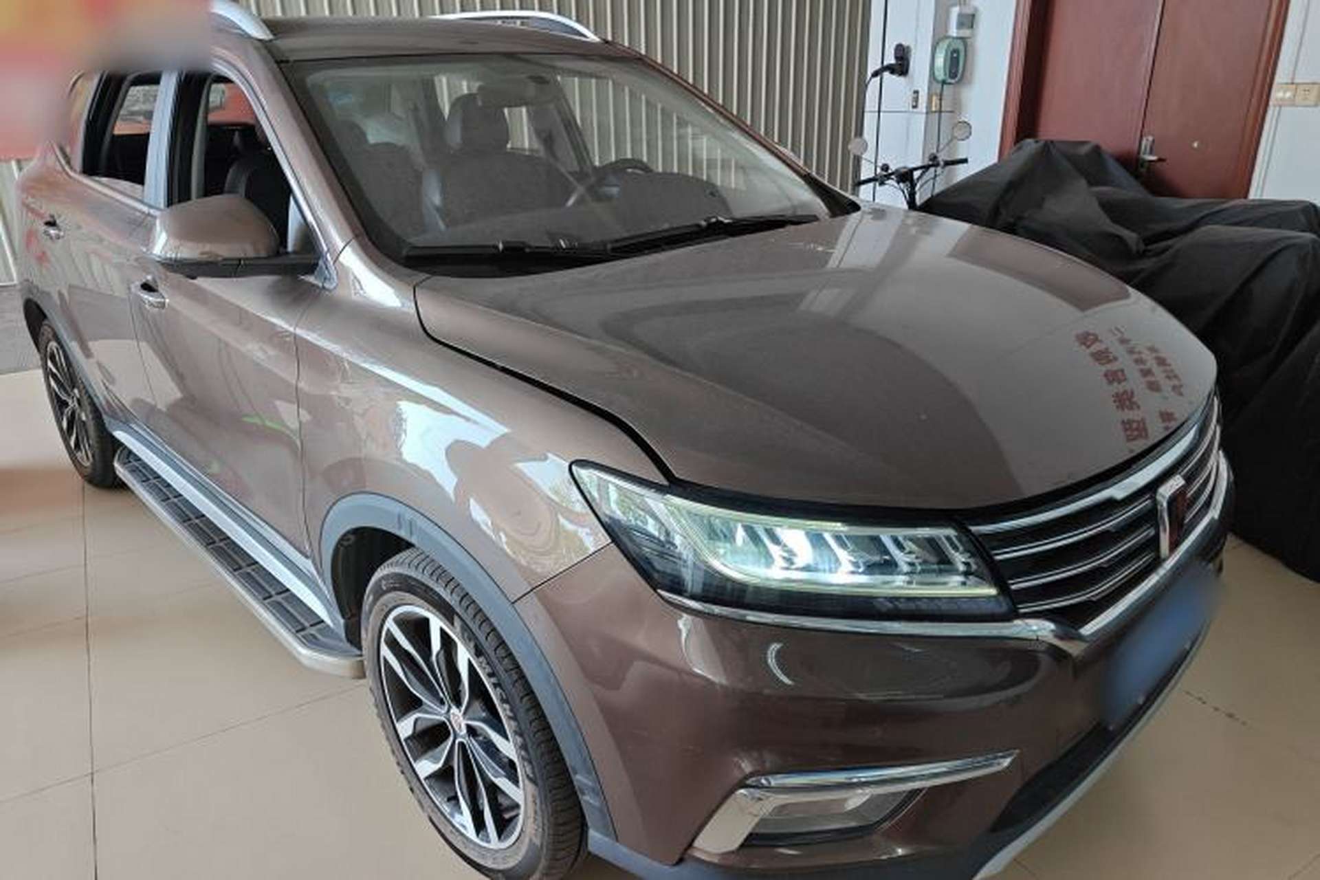 Used Roewe RX5 2017 20T Two-Wheel Drive Automatic Internet Elite Edition Exterior 1