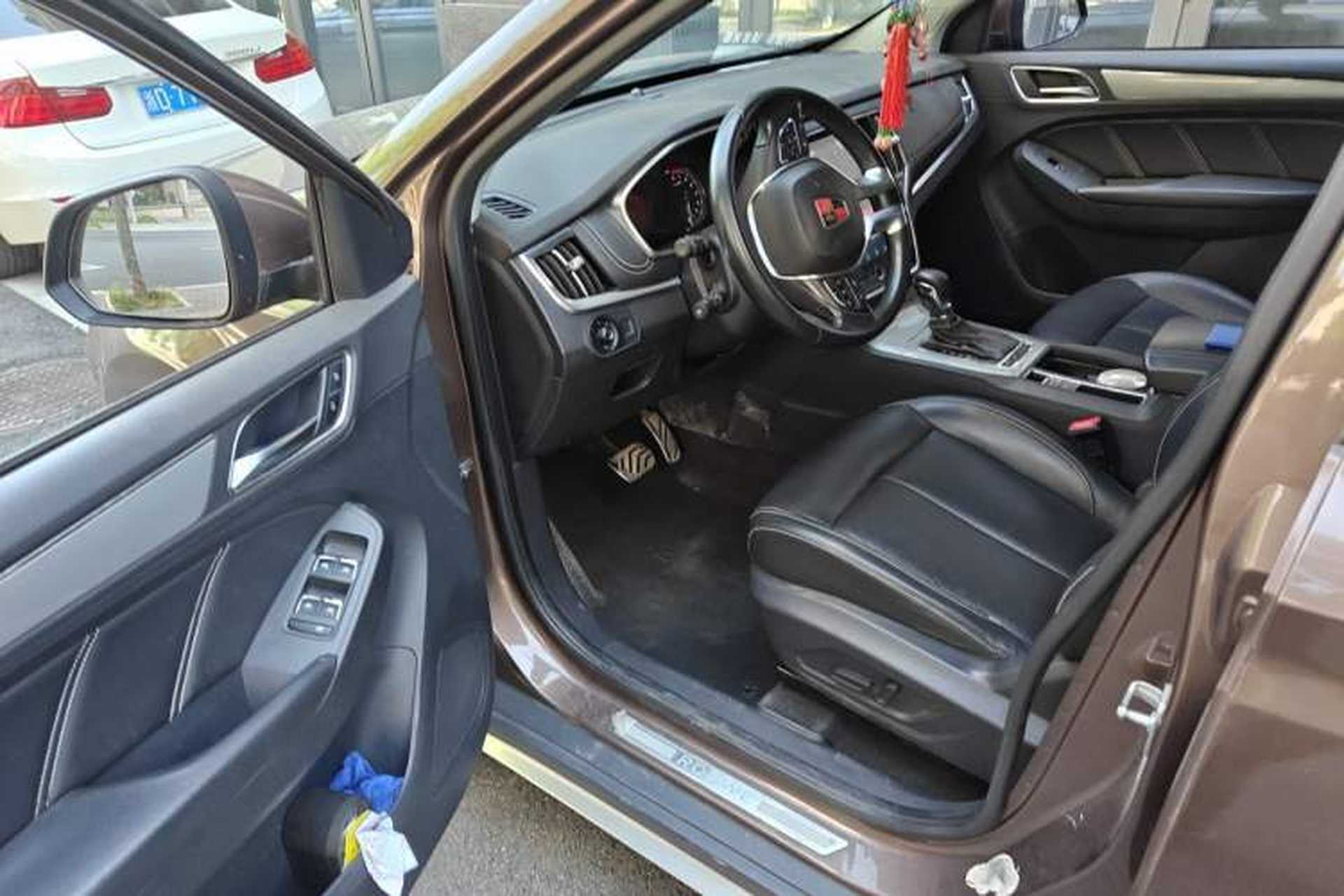 Used Roewe RX5 2017 20T Two-Wheel Drive Automatic Internet Elite Edition Driver Seat