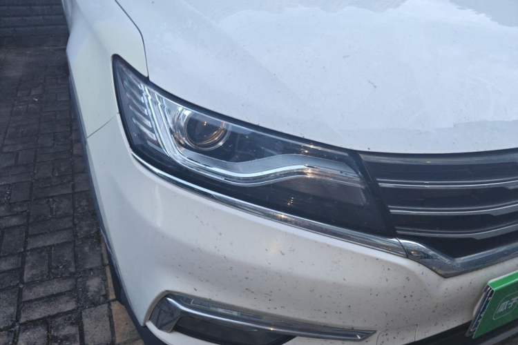 Used Roewe RX5 2017 20T Two-Wheel Drive Automatic Internet Elite Edition Right Front Headlight