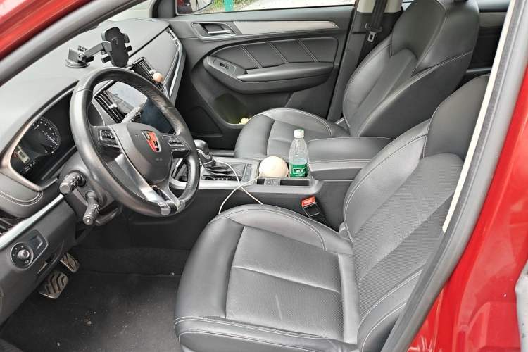 Used Roewe RX5 2017 20T Two-Wheel Drive Automatic Internet Elite Edition Left Front Seat