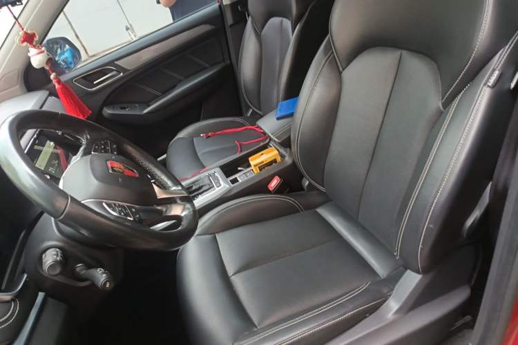 Used Roewe RX5 2017 20T Two-Wheel Drive Automatic Internet Elite Edition Left Front Seat