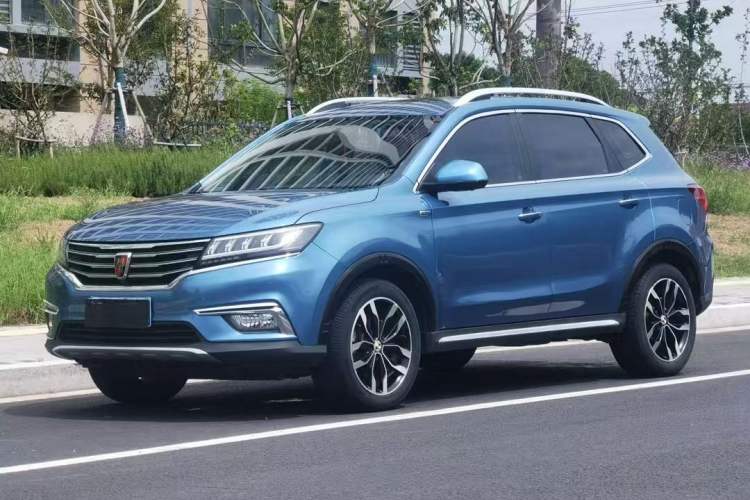 Used Roewe RX5 2017 20T Two-Wheel Drive Automatic Internet Elite Edition Exterior 3